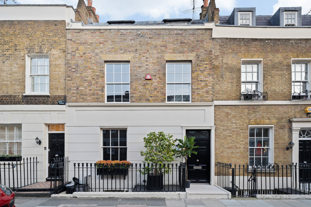 Chester Row, Belgravia, London chelsea property