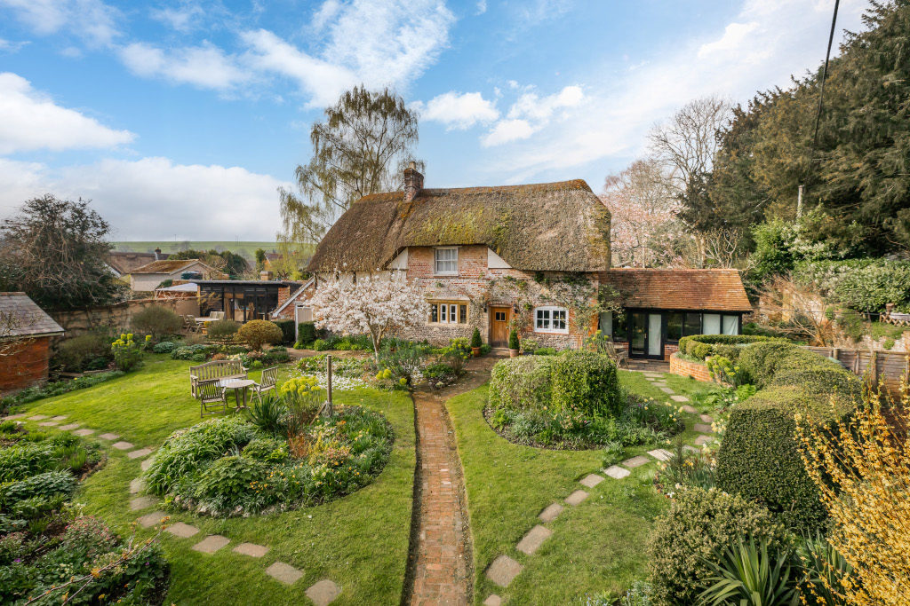 Durweston, Blandford Forum, Dorset english cottage