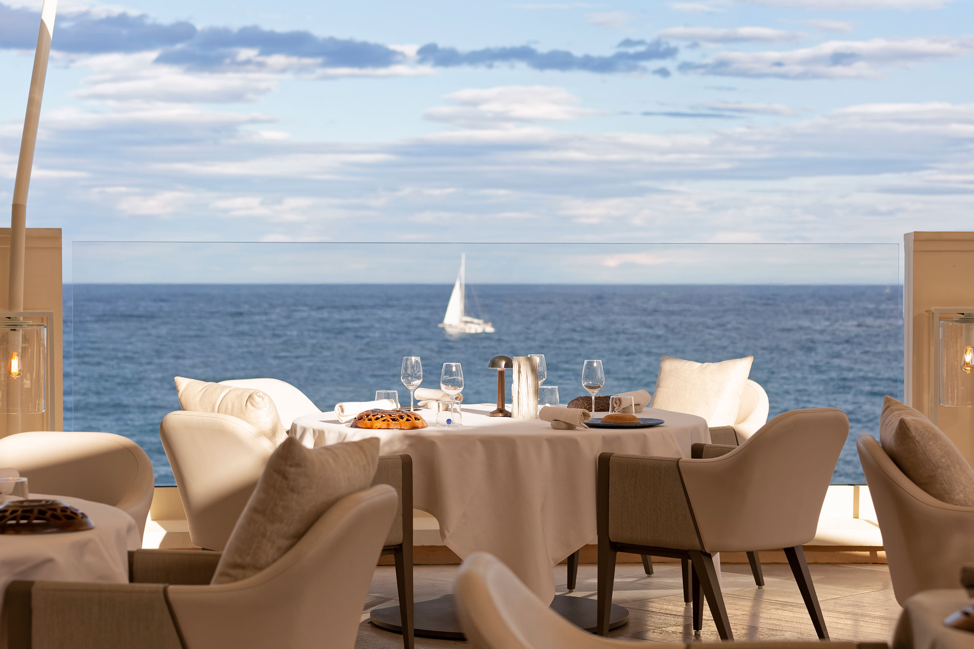 Monte Carlo Bay Restaurant