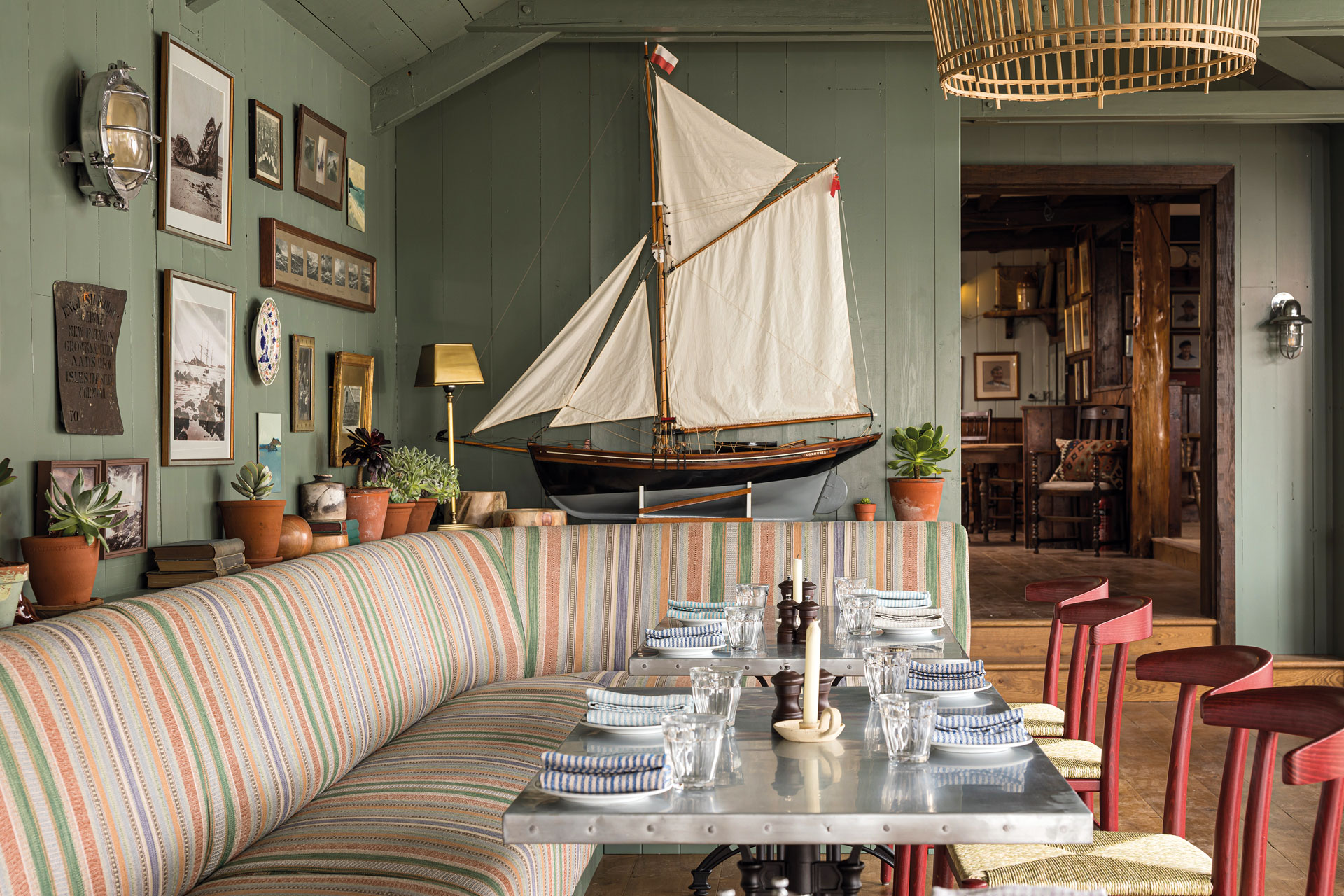 The New Inn – Tresco