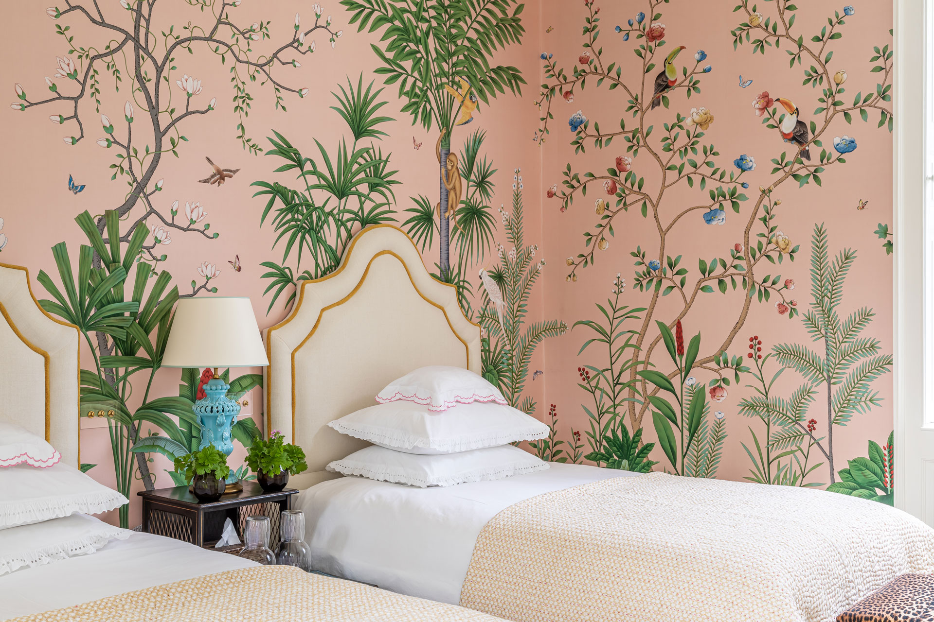 De Gournay Wallpaper in a bedroom