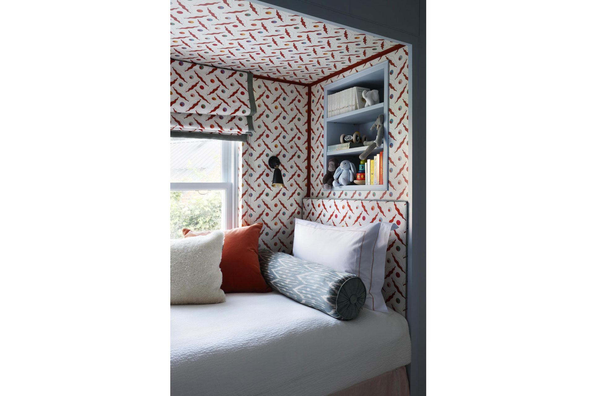 Ottoline’s Chintamani Trellis wallpaper