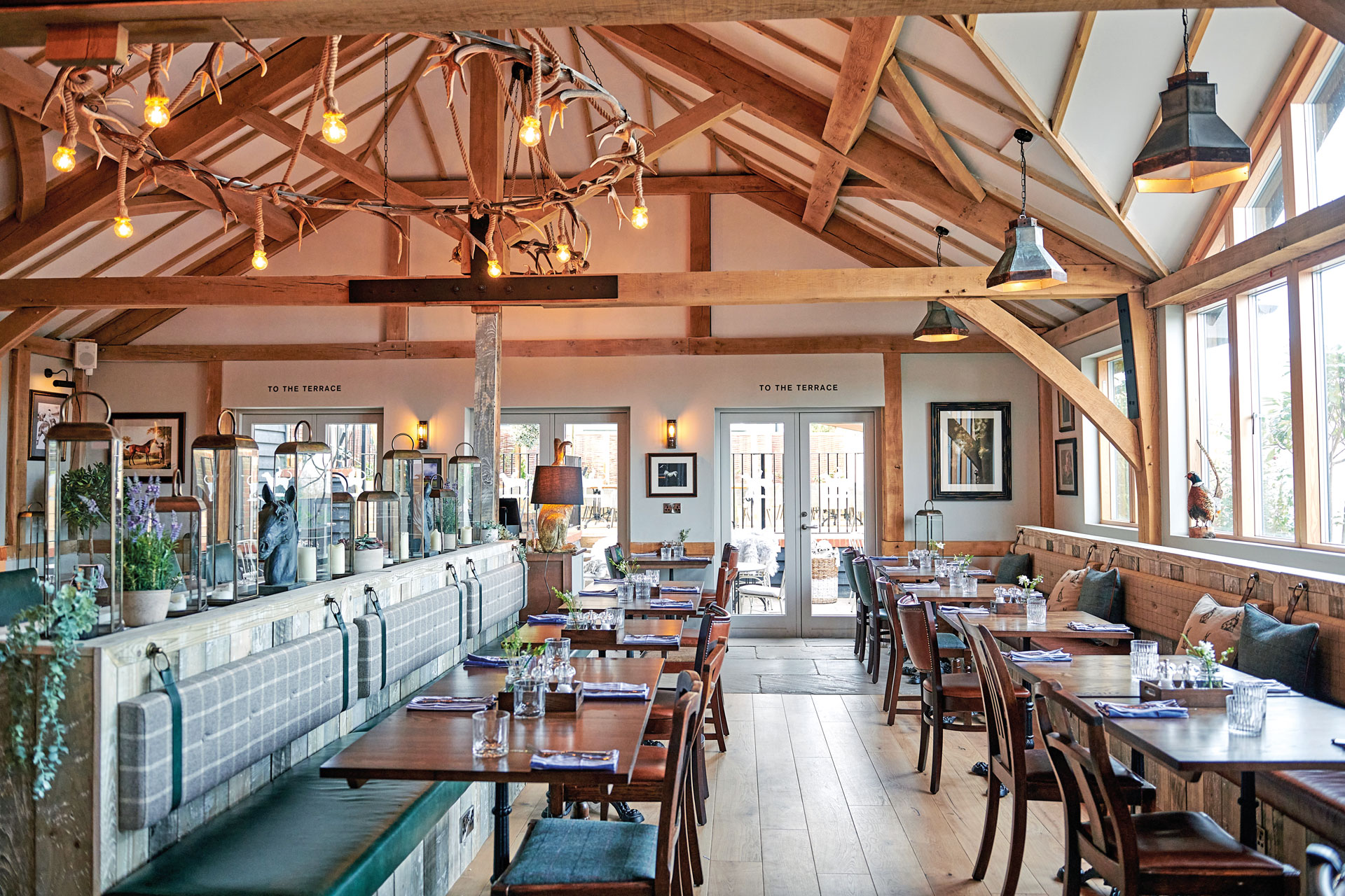 Dining room in the Hare & Hounds