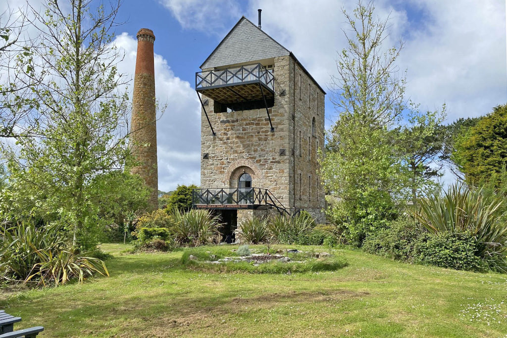 quirky engine house in pretty countryside