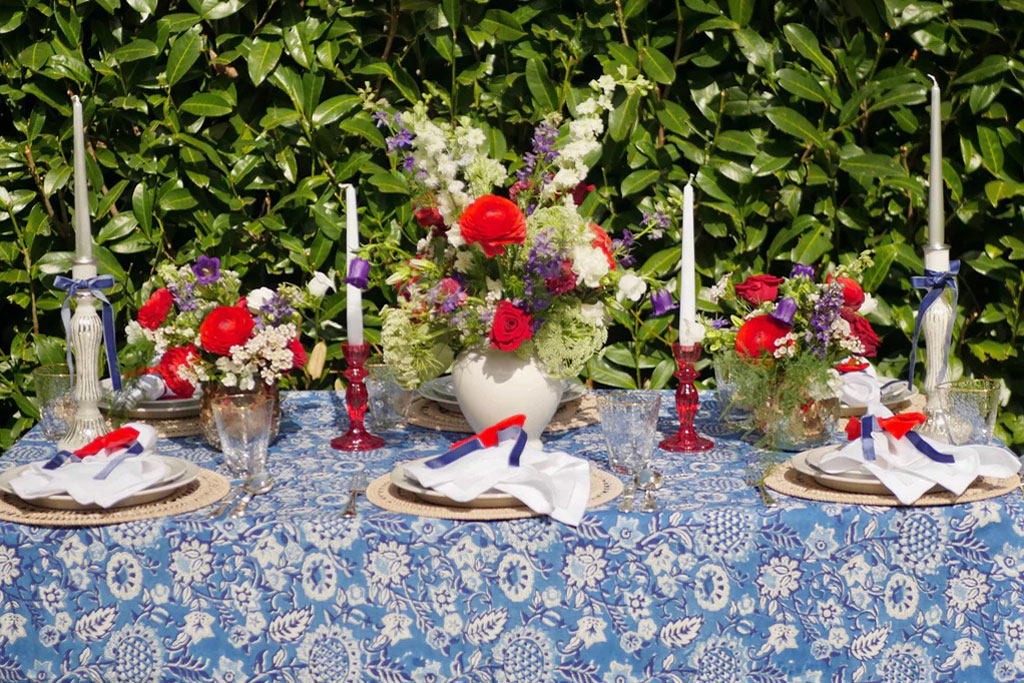 Dress For Dinner Elizabeth Tablecloth