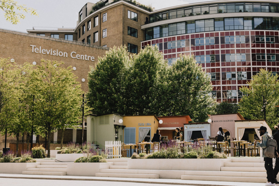 Mercato Aligheri an outdoor drinking area inspired by Florence launches outside of the BBC Television Centre in White City