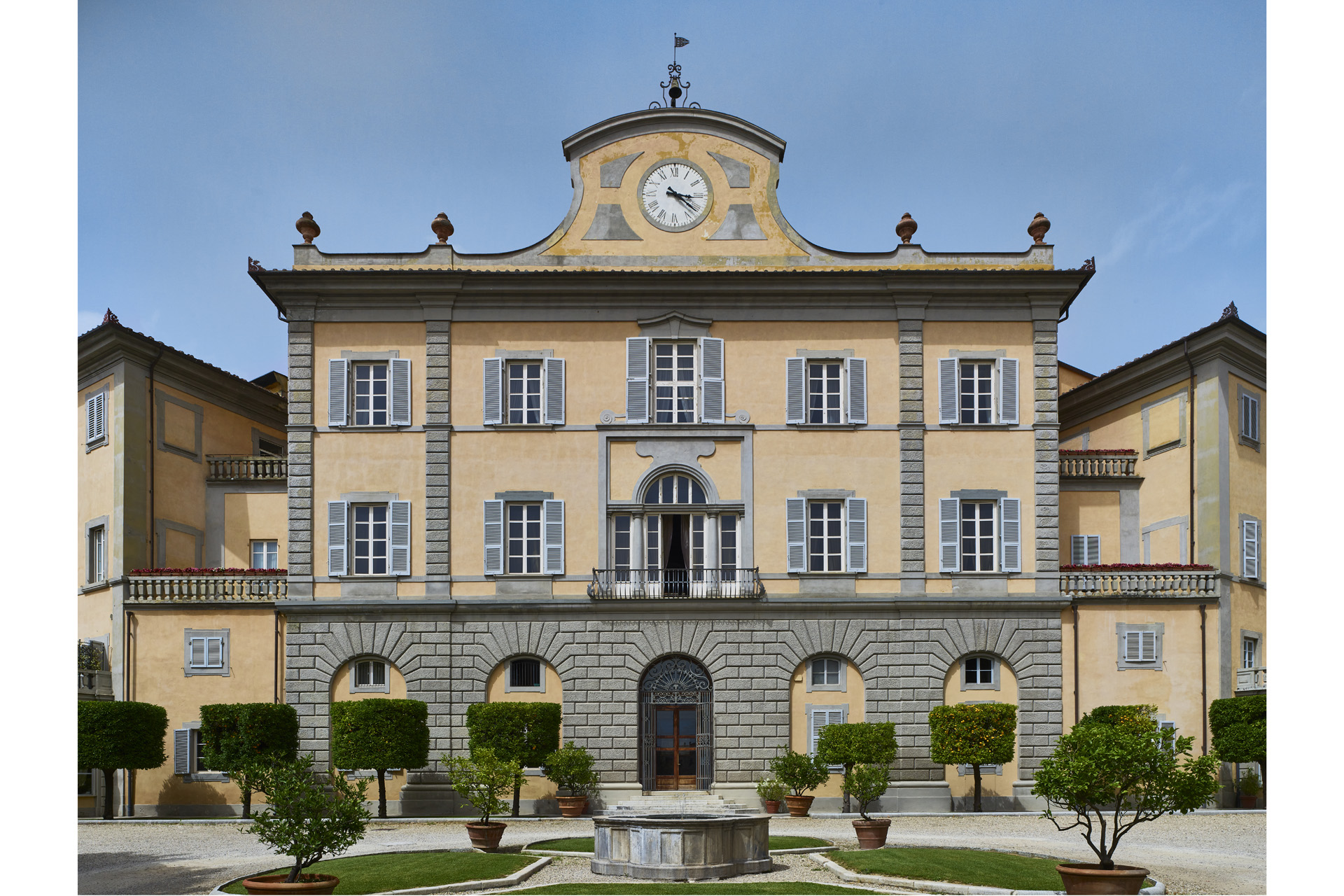 Bagni di Pisa facade