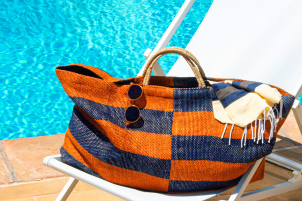 Striped beach bag outlet