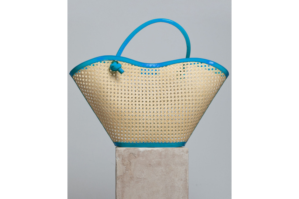Woven bag with blue trim