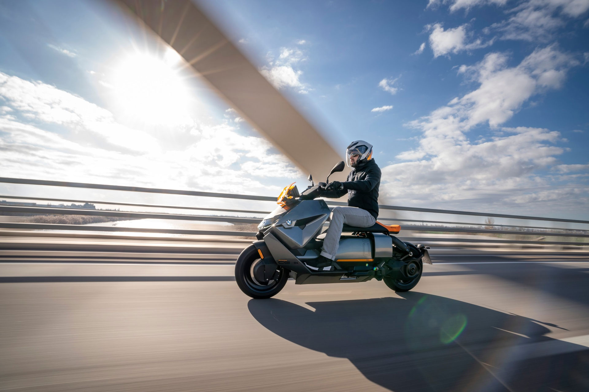 The BMW CE 04 moped in motion