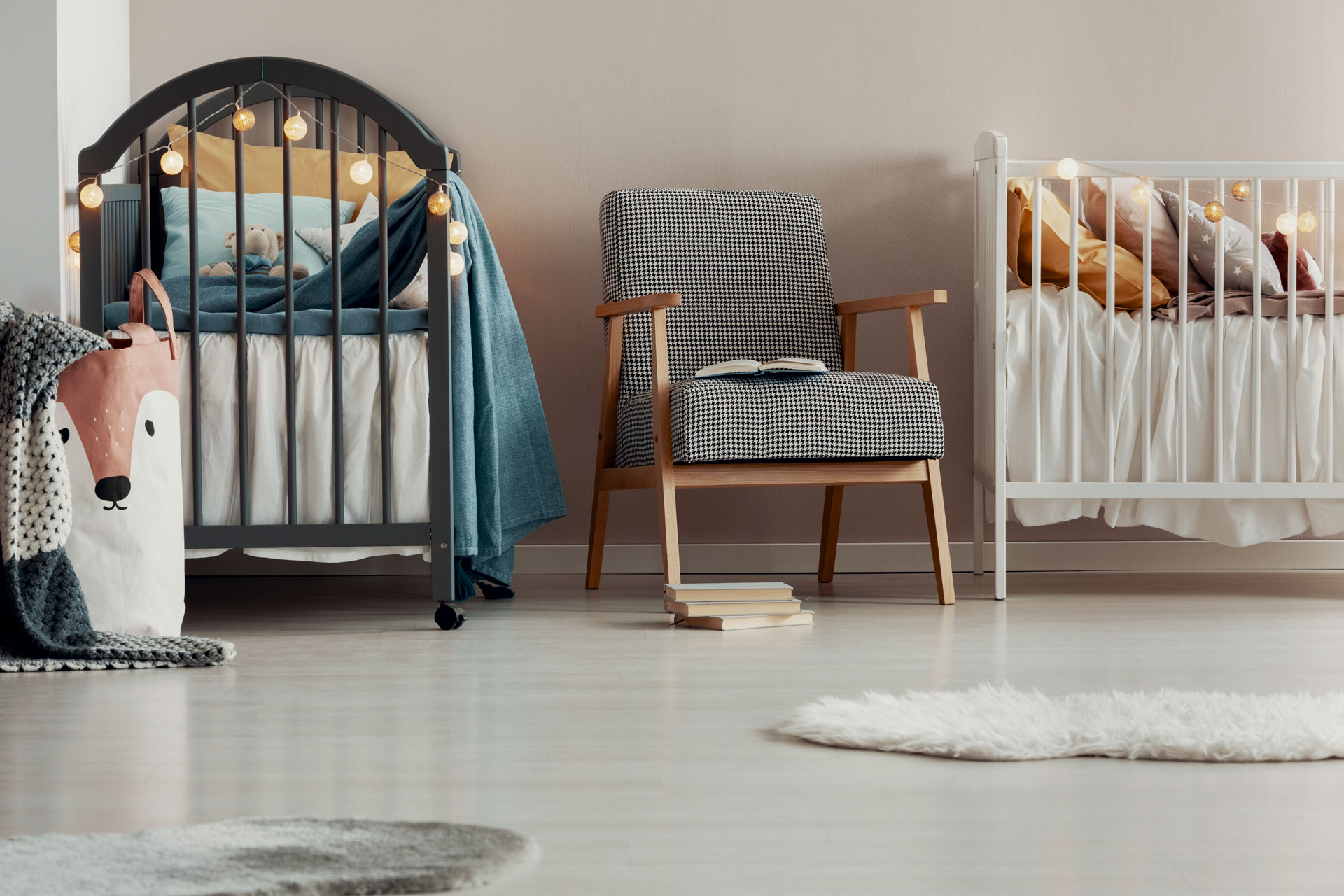 Children's Bedroom with a cot and single bed