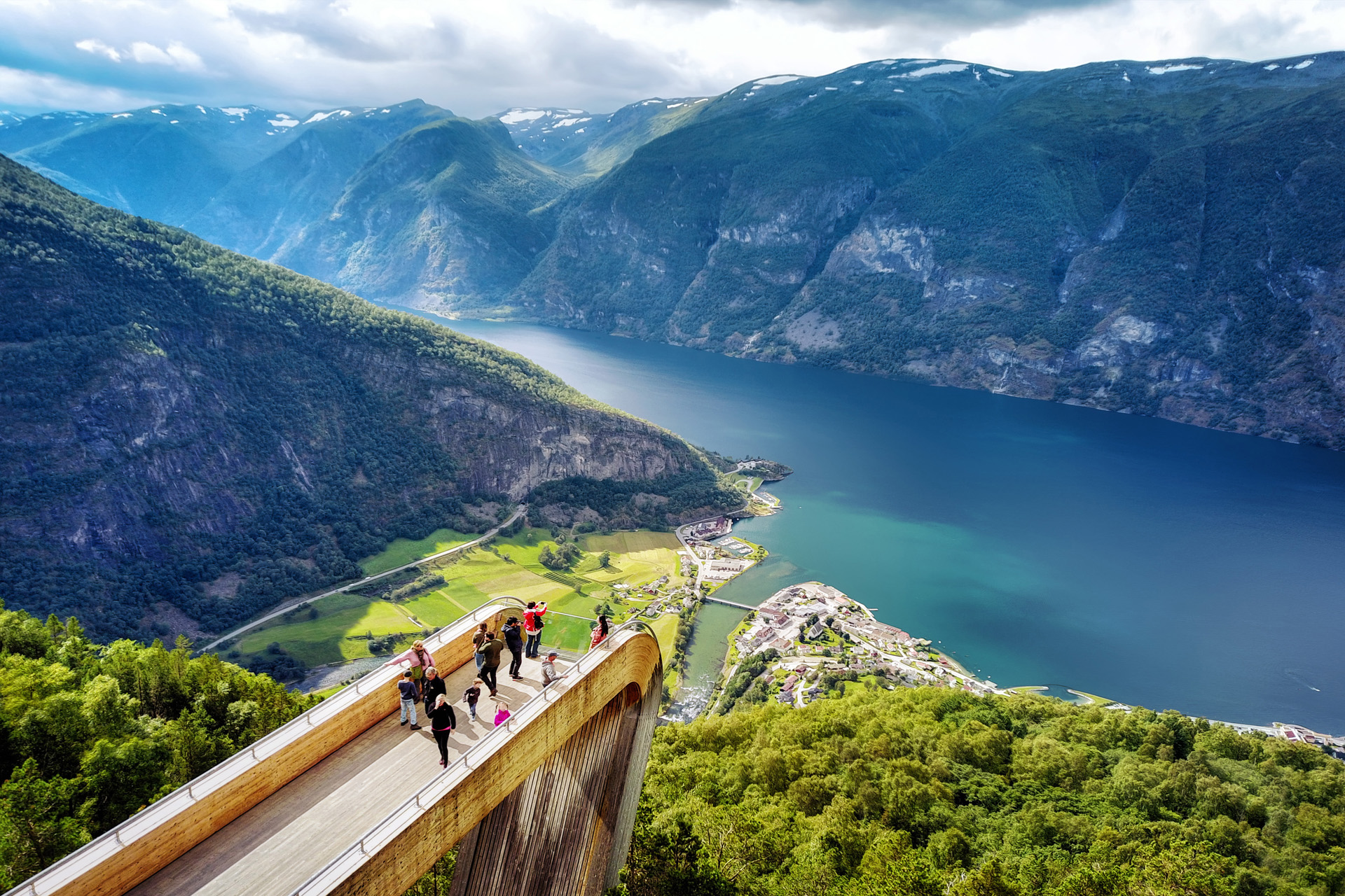 tourists overlooking Stegastein Norway