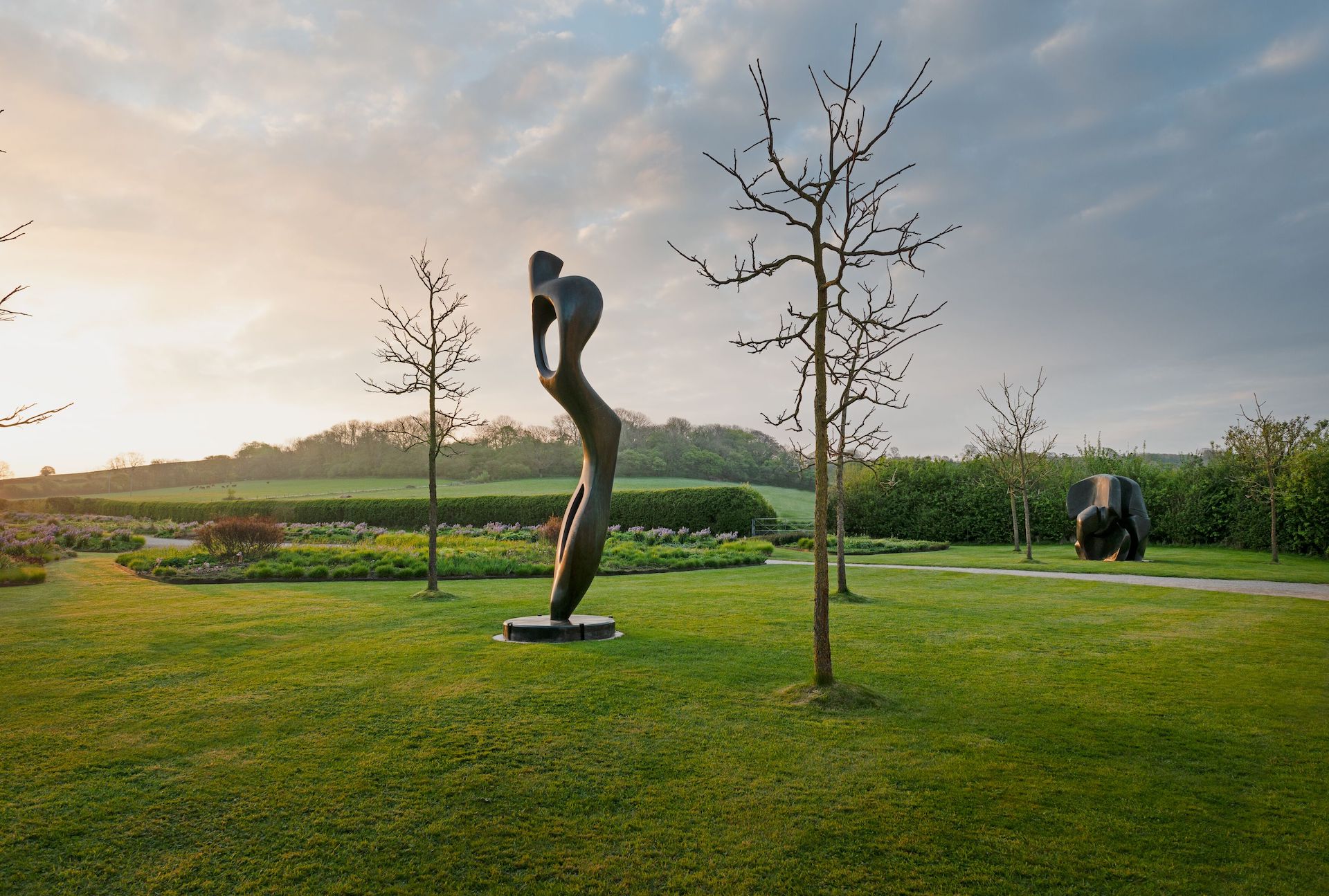 How to Choose a Sculpture for Your Garden