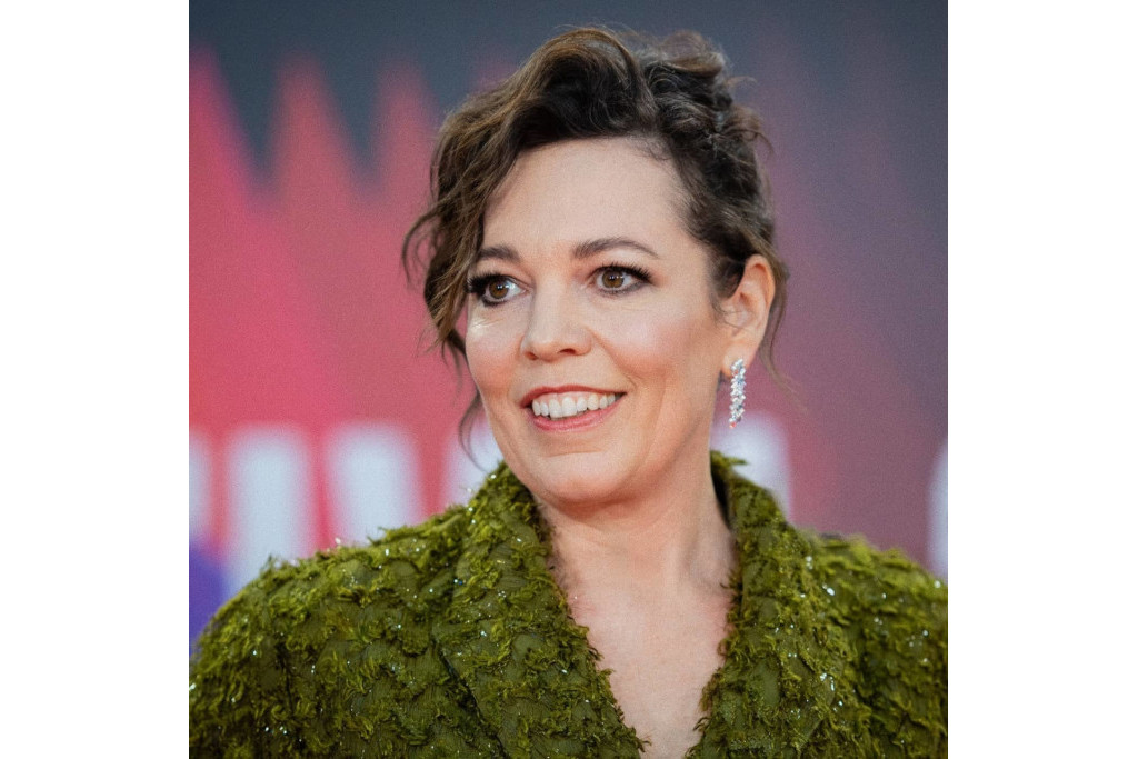 Olivia Coleman with a side fringe