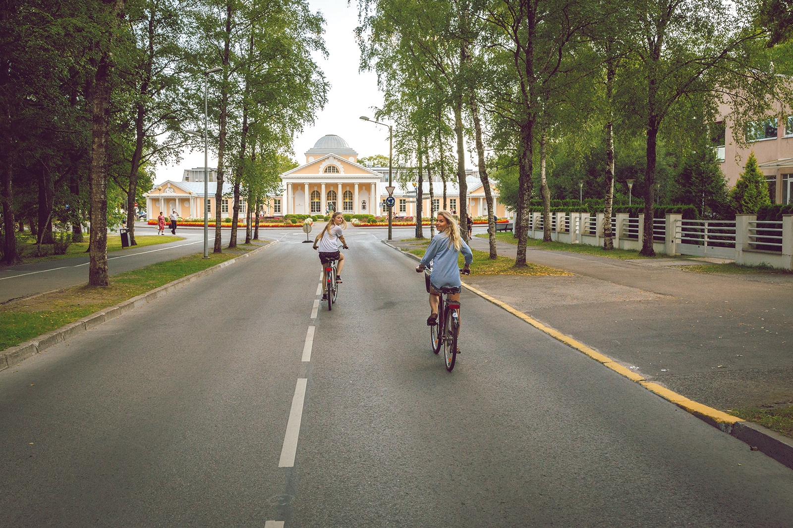 Biking up to Hedon Spa & Hotel in Parnu