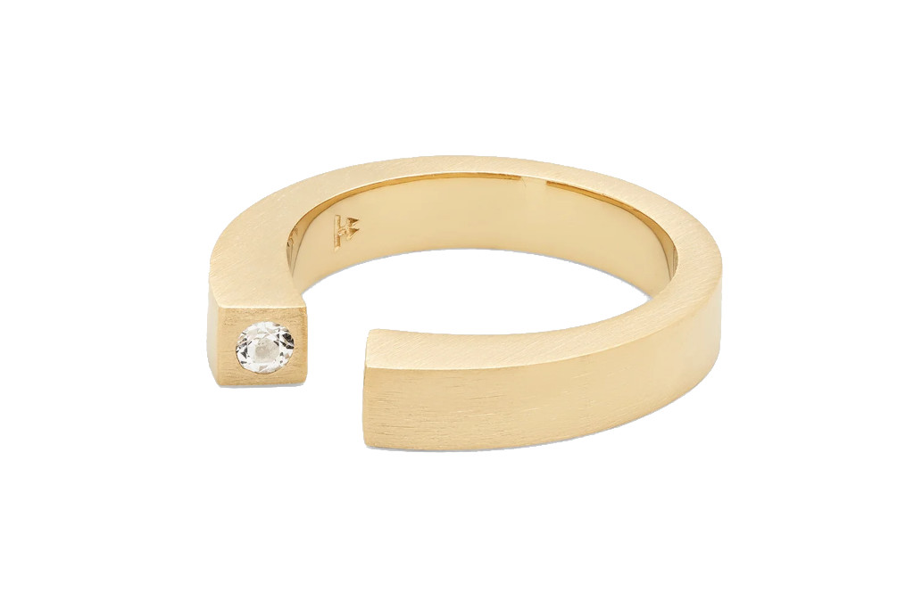 Split gold ring