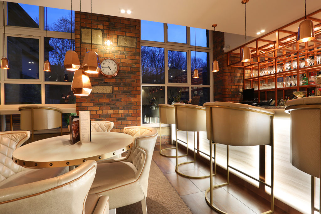 The bar at Titanic Spa