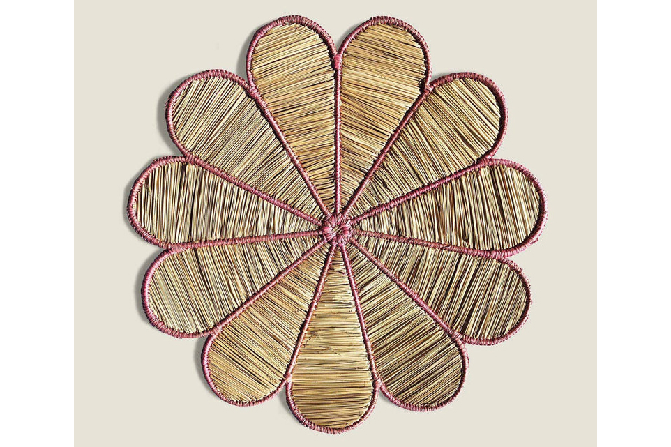 A flower design placemat