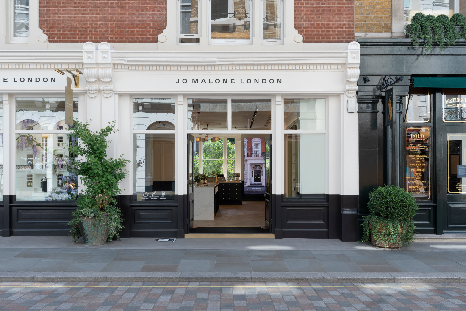 Jo Malone London store in Covent Garden (exterior) - perfume shops london