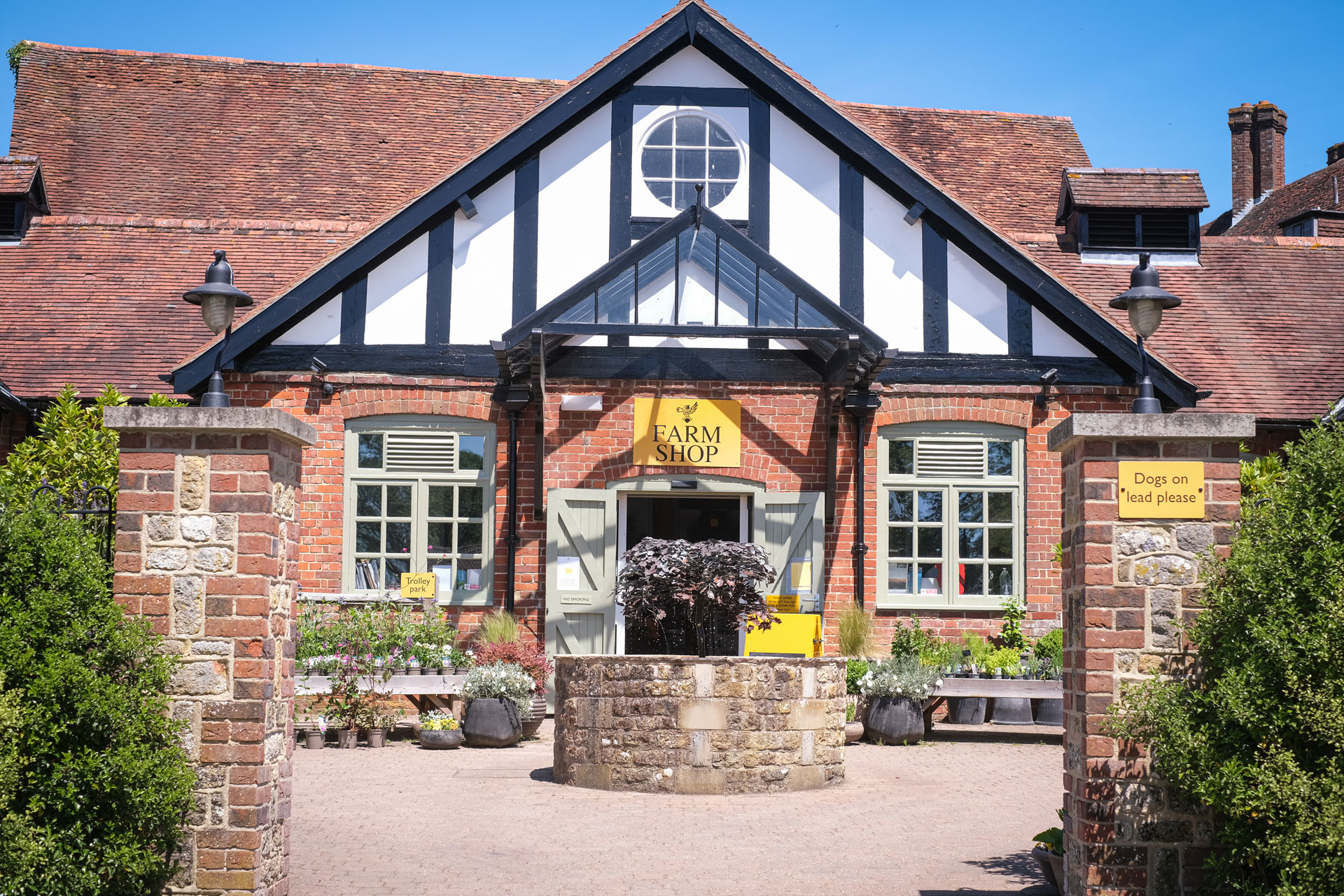 Cowdray Farm Shop