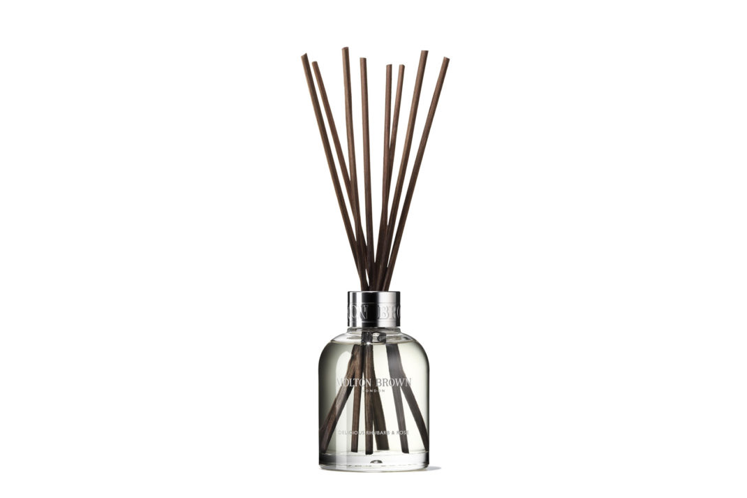 The Best Room Diffusers and Sprays Interiors