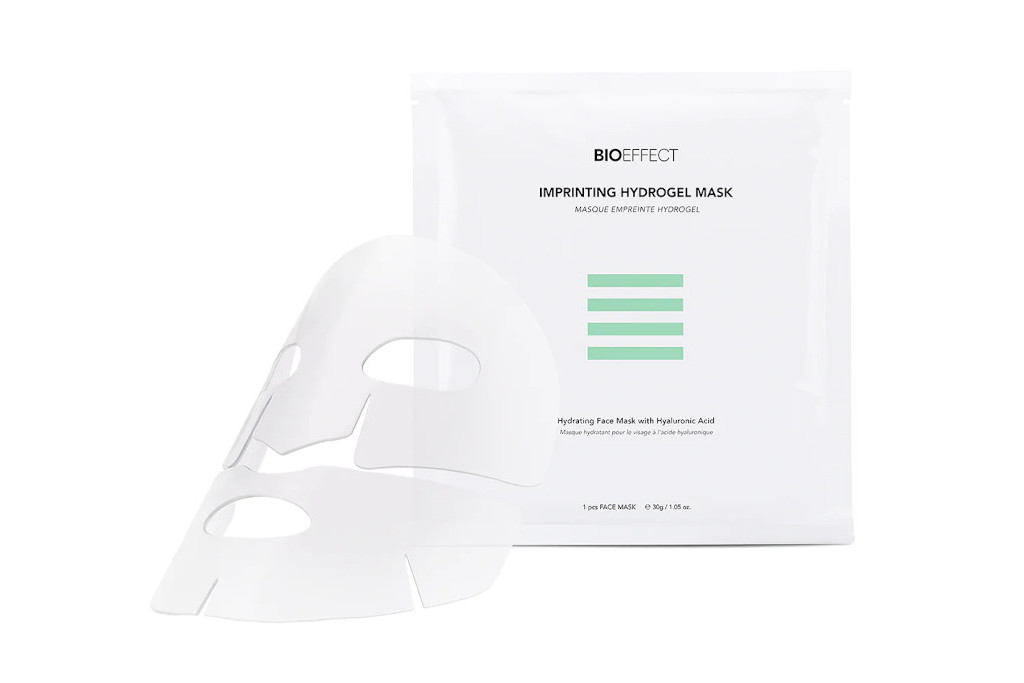 Sheet pask beside white packet
