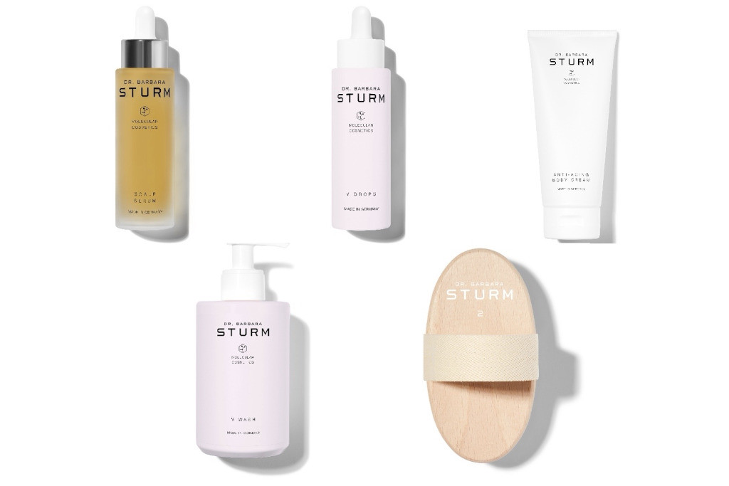 Kit with brush, creams and syrums