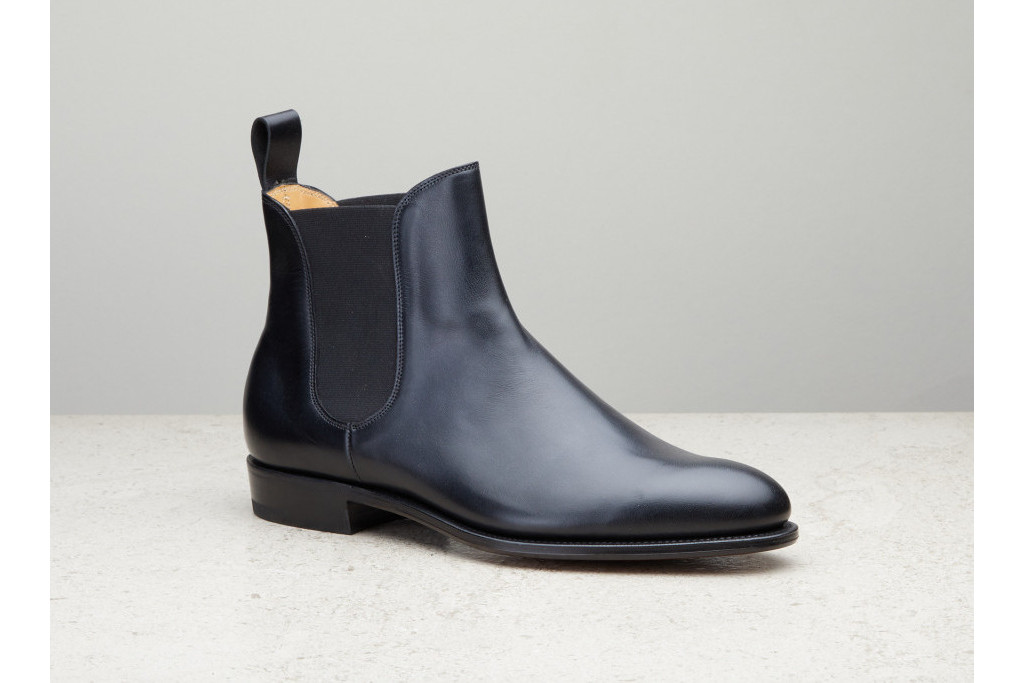 Black boot