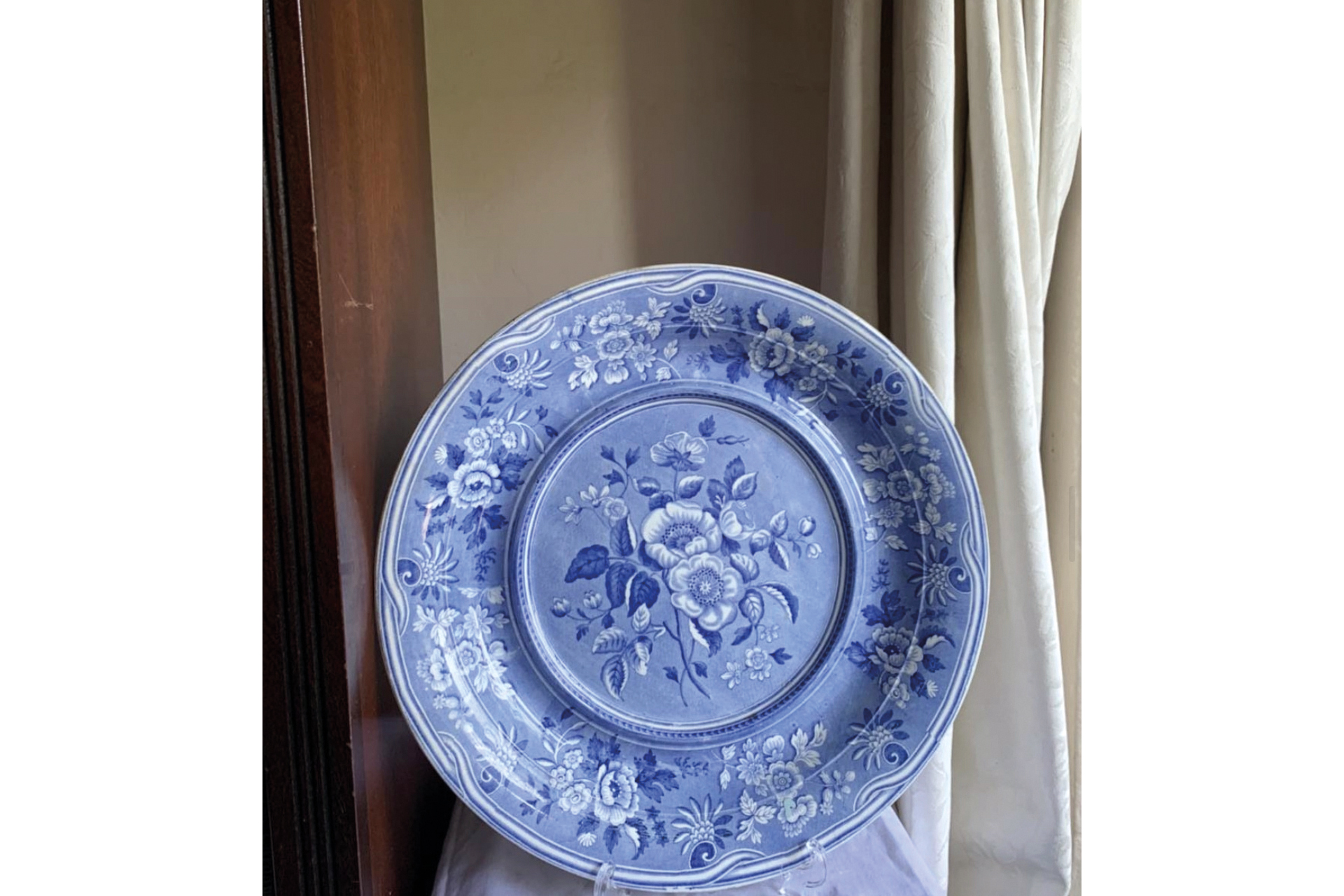 Found by Sasha Wilkins blue plate