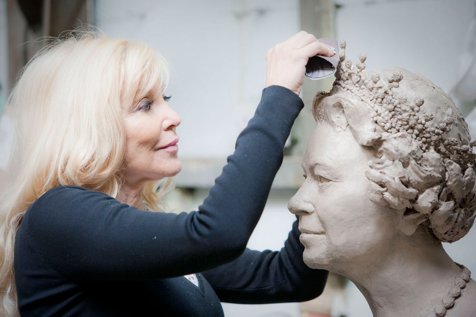 A New Exhibition Will Bring Together Three Artists Who Have Portrayed the Queen