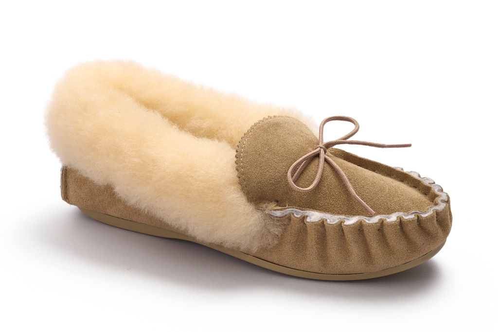 Teddy lined brown moccasin
