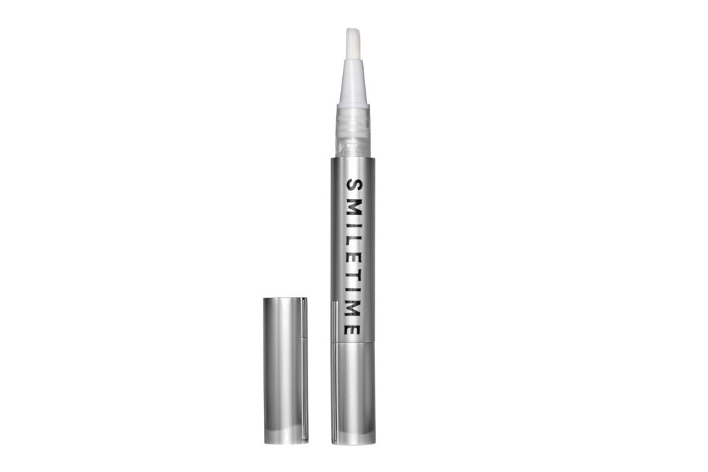 Silver teeth whitening pen
