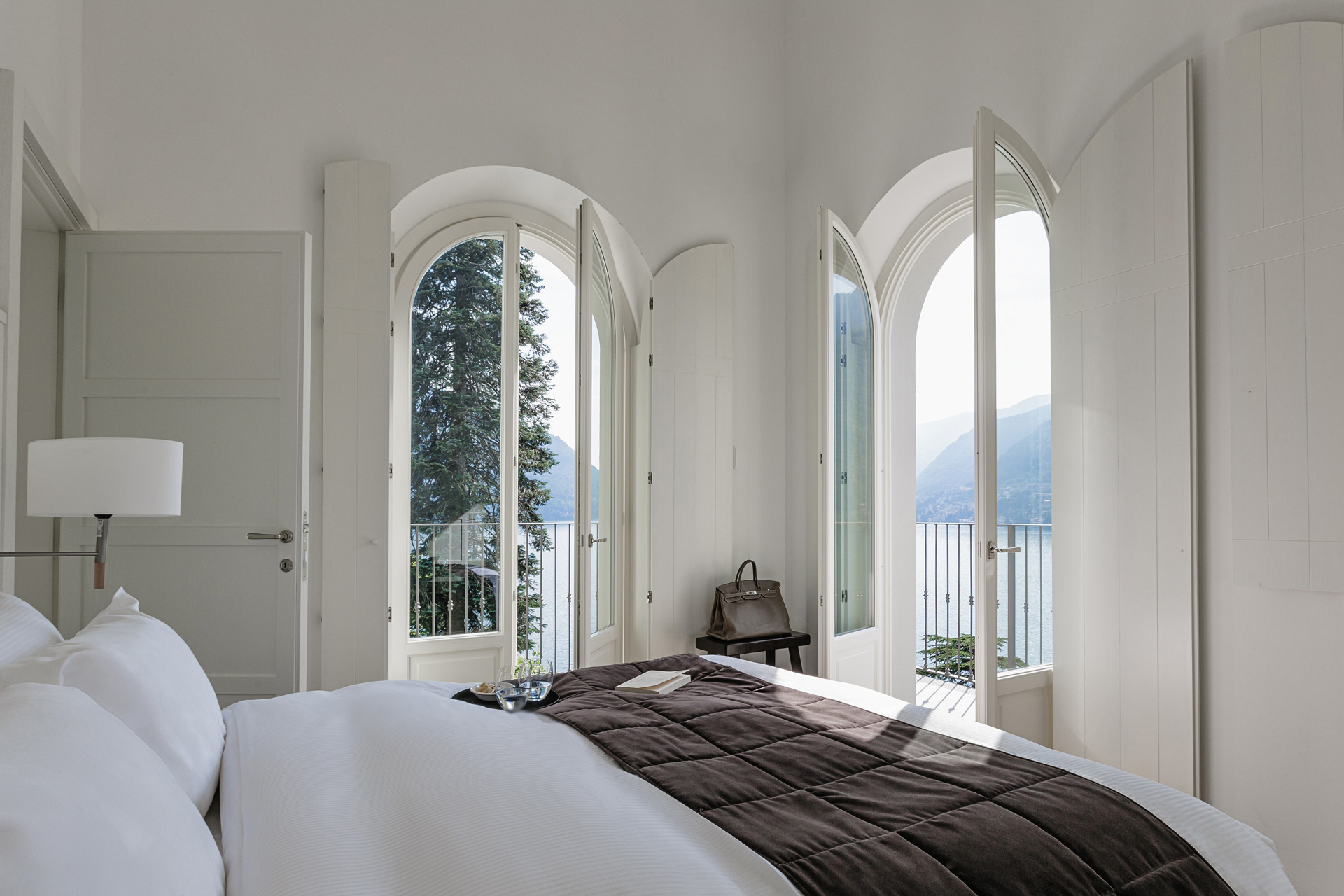 Villa Lario room hermes