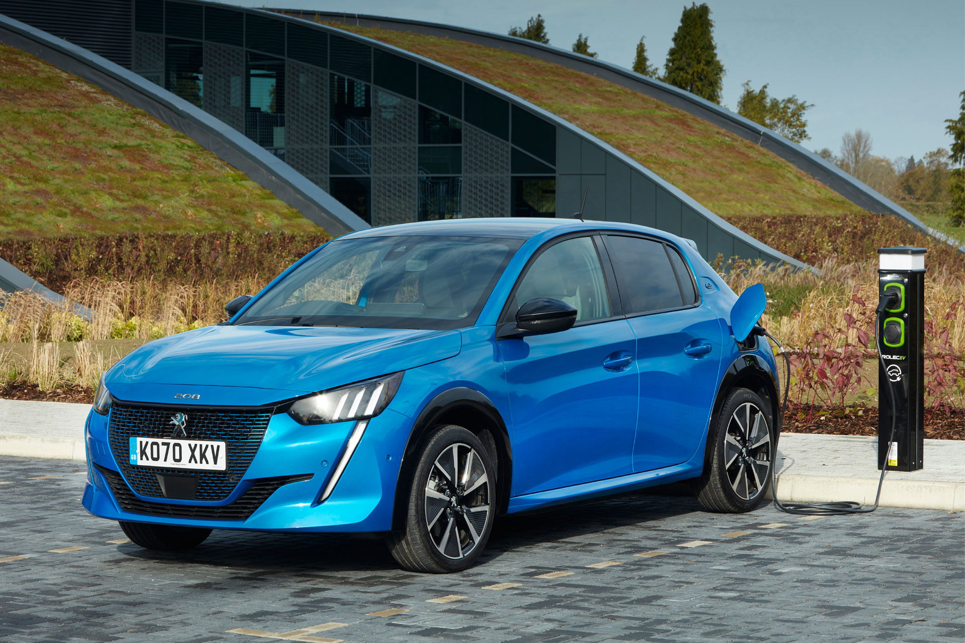 Peugeot e-208 — The Green Lane