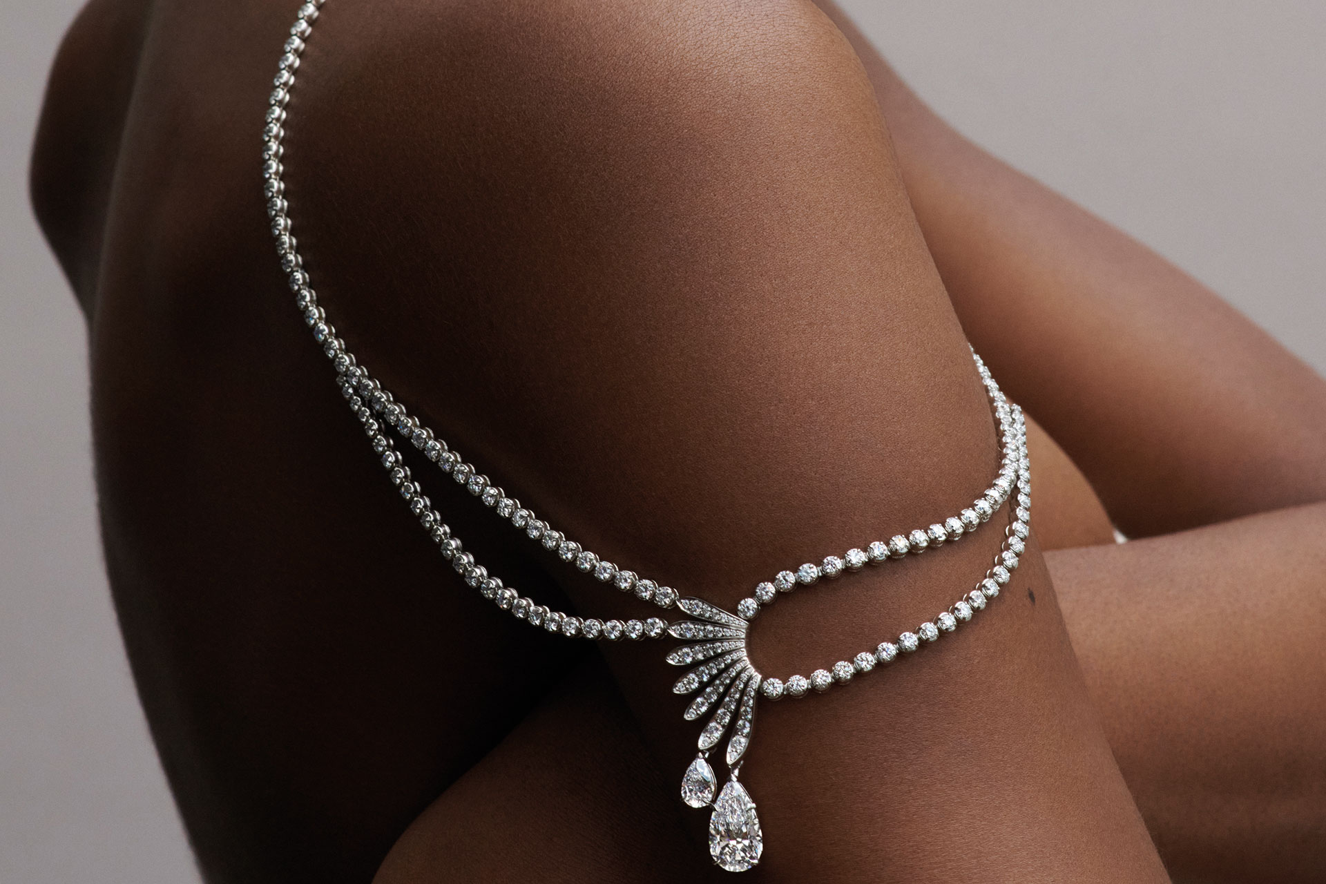 Diamond arm chain 