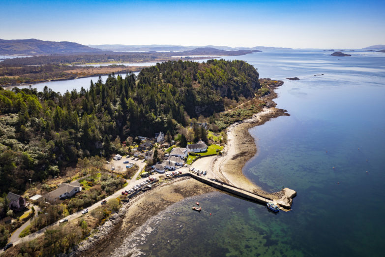 Image showcasing Can You Live 100% Off the Grid in a City or Suburb? - Lifehacker