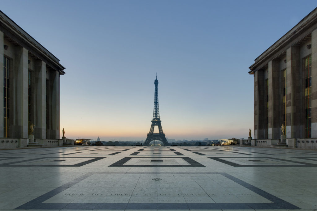 Picture taken before the sunrise nearby the 'Palais de Tokyo'