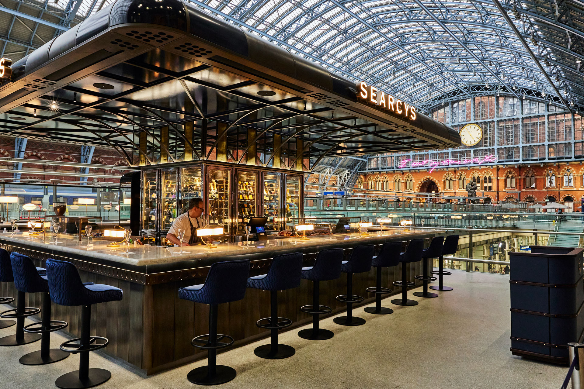 St Pancras Champagne Bar