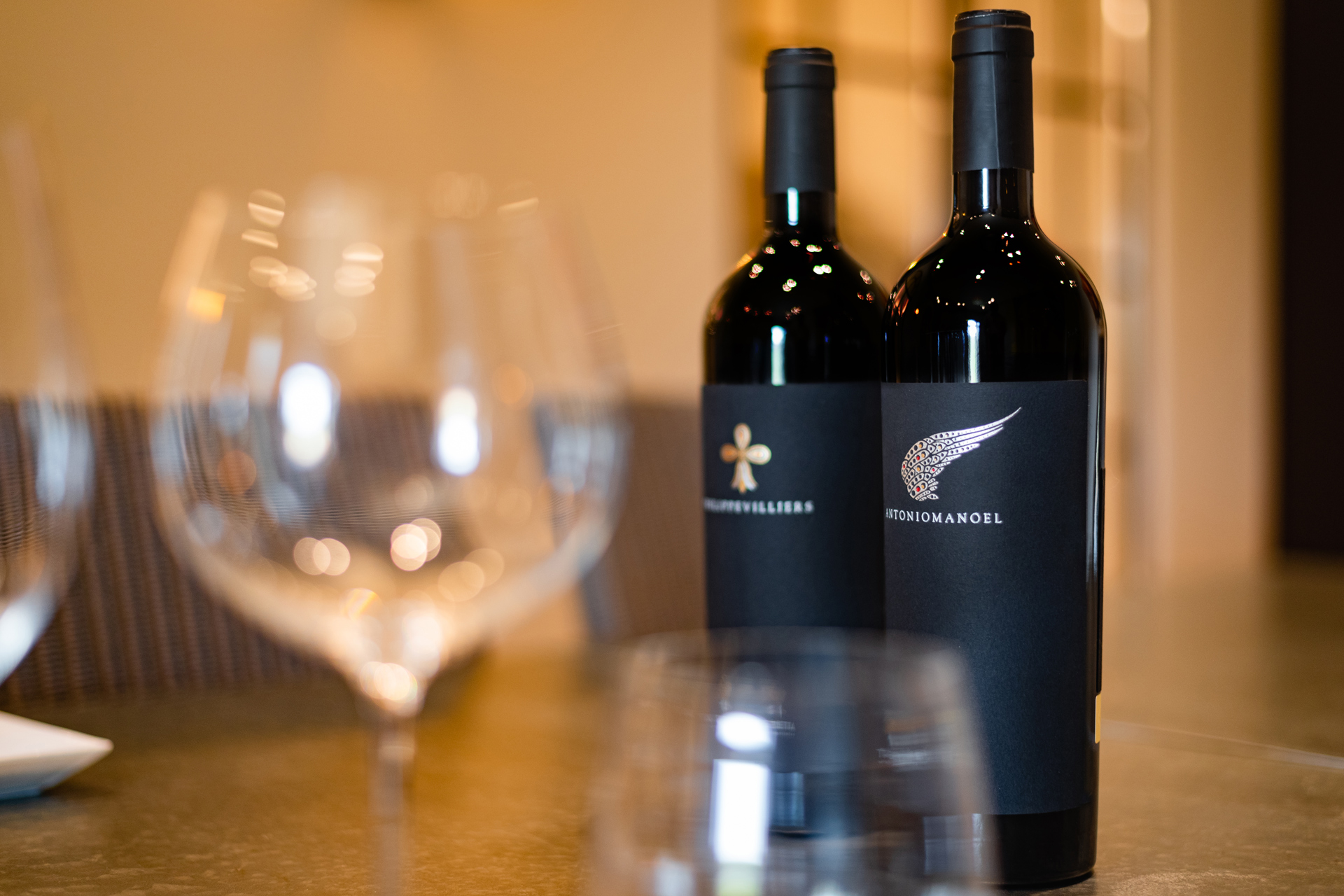 Wine and wine glasses