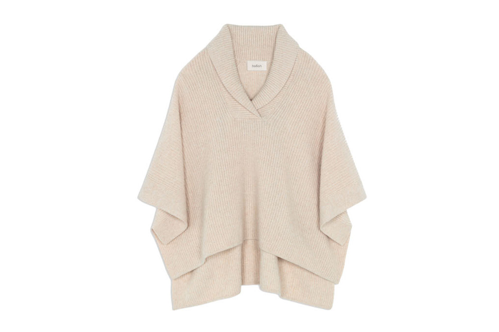 Neutral colour jumper