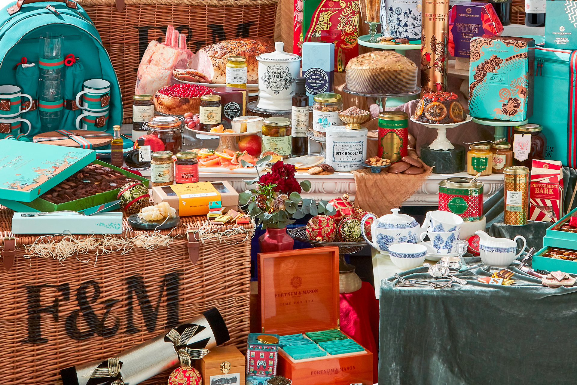 Close up of Christmas hamper