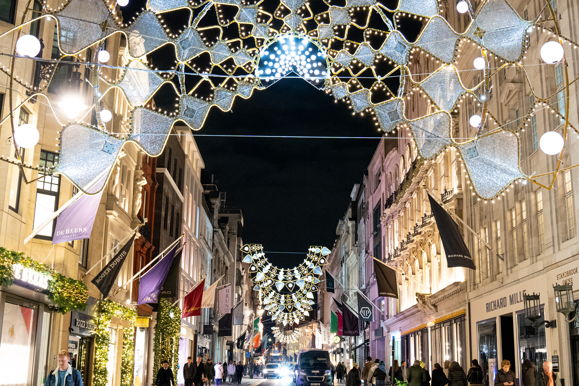 crown style christmas lights on bond street