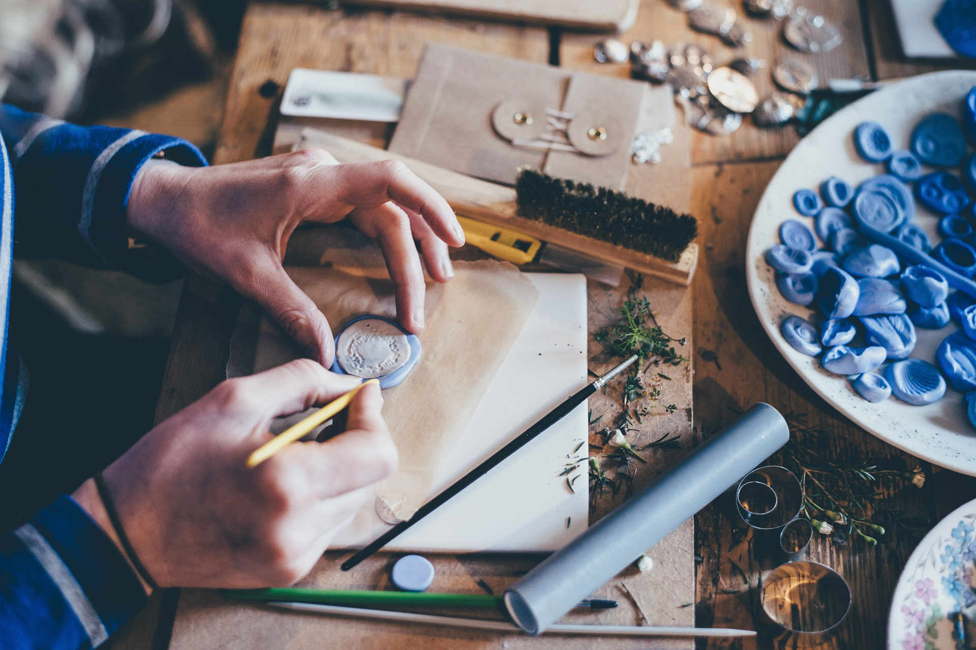 Homespun: 15+ Artisanal Gifts For Conscious Creatives