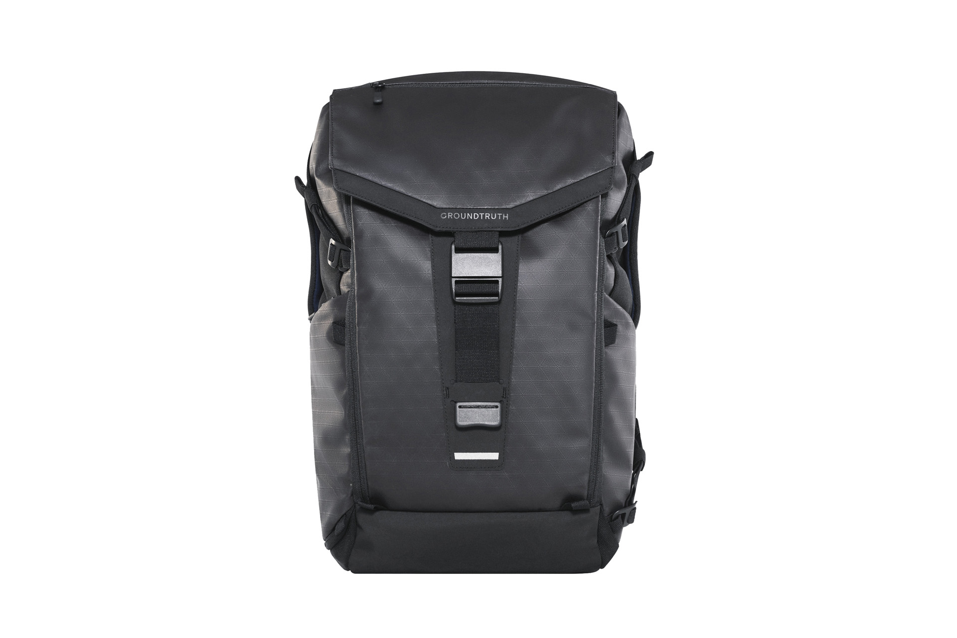 a black packpack