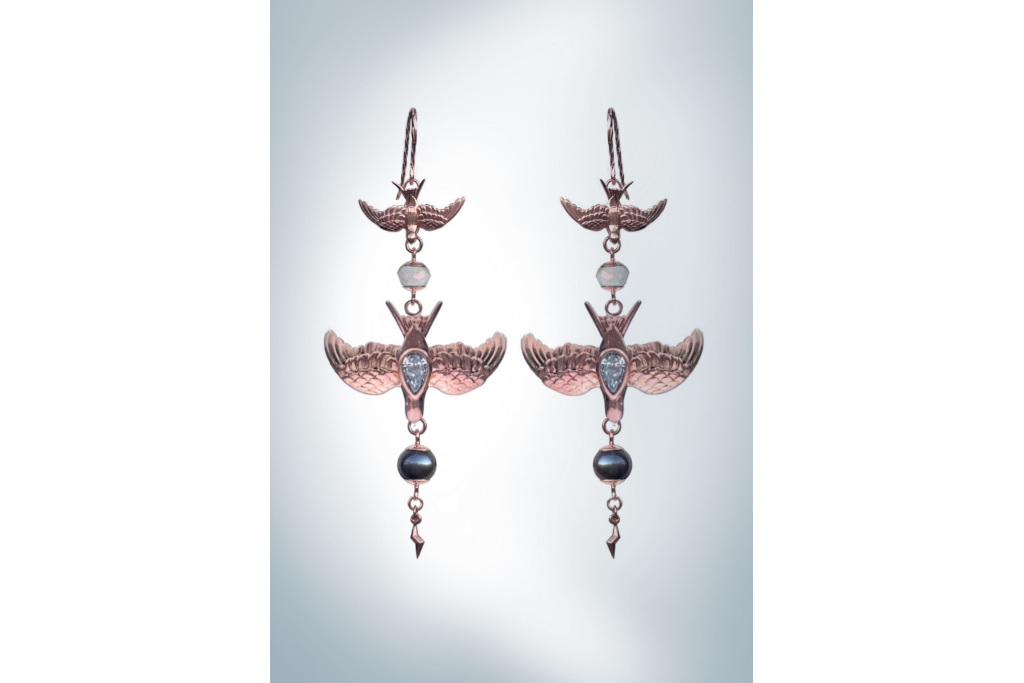 Bird-shaped earrings
