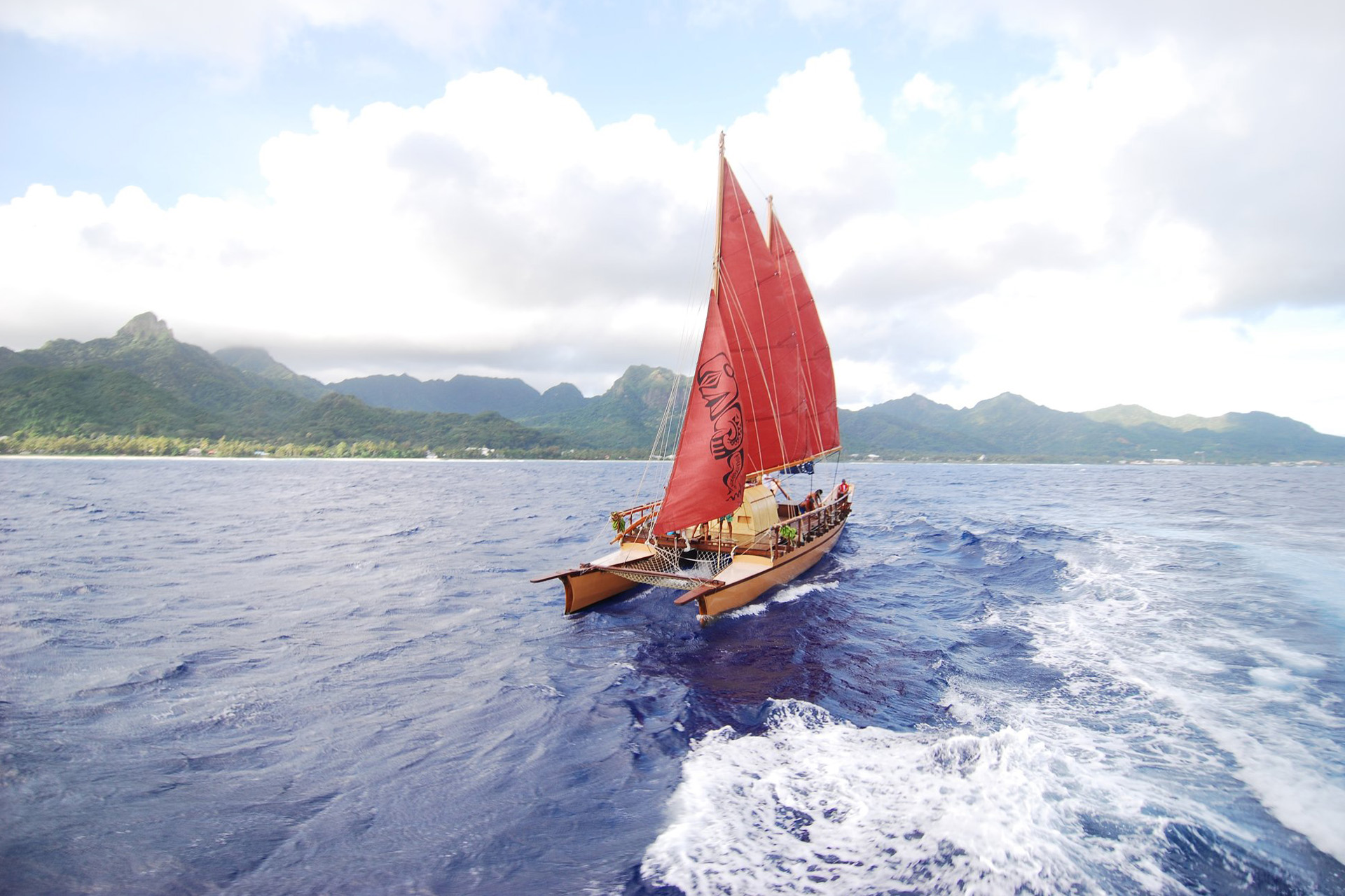a vaka boat in the cook islands waters