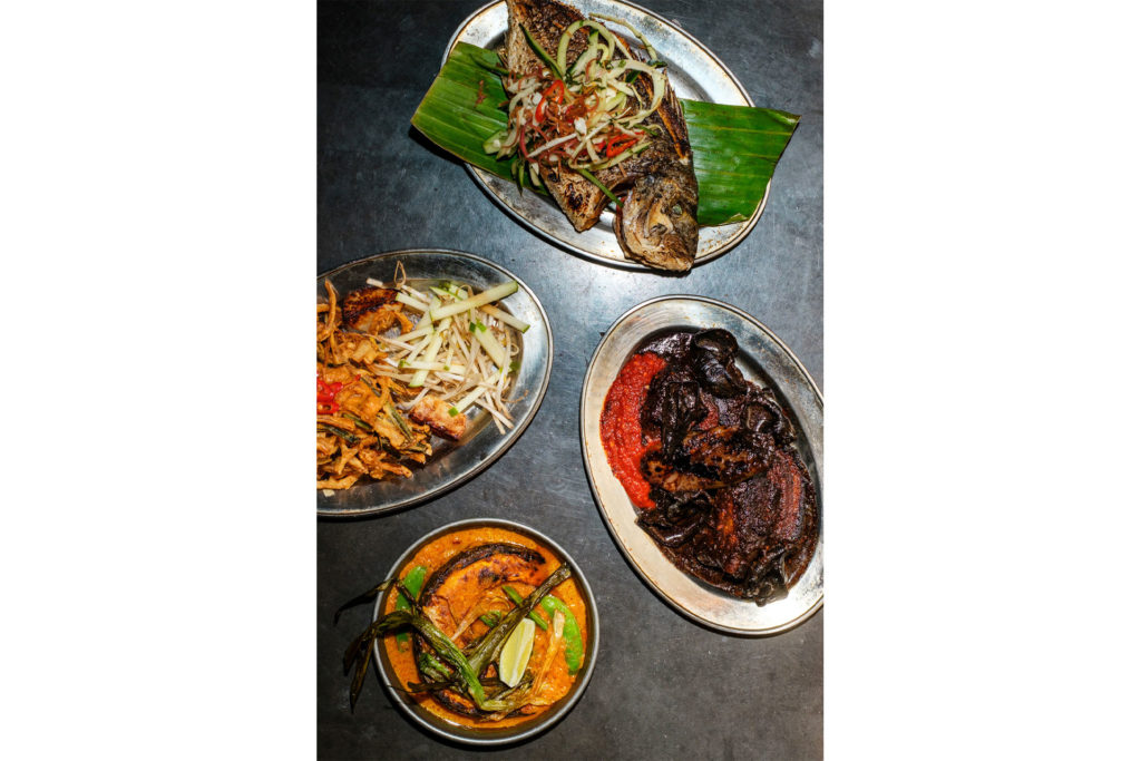 dishes at Mambow