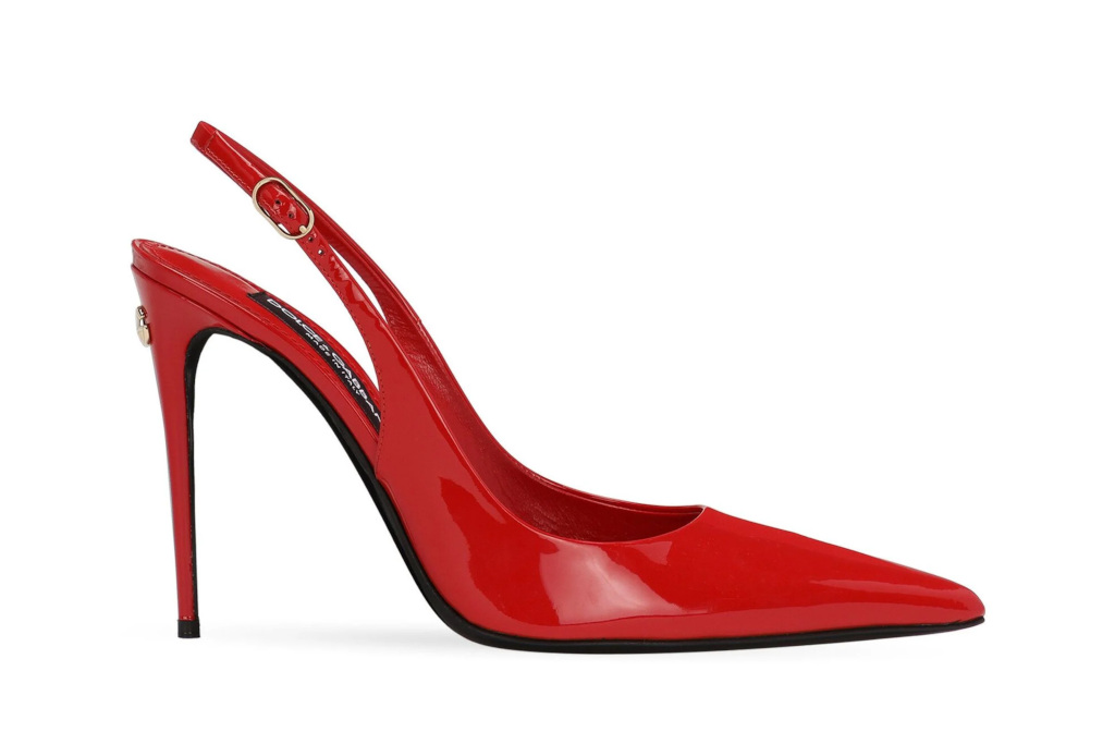 Red pump