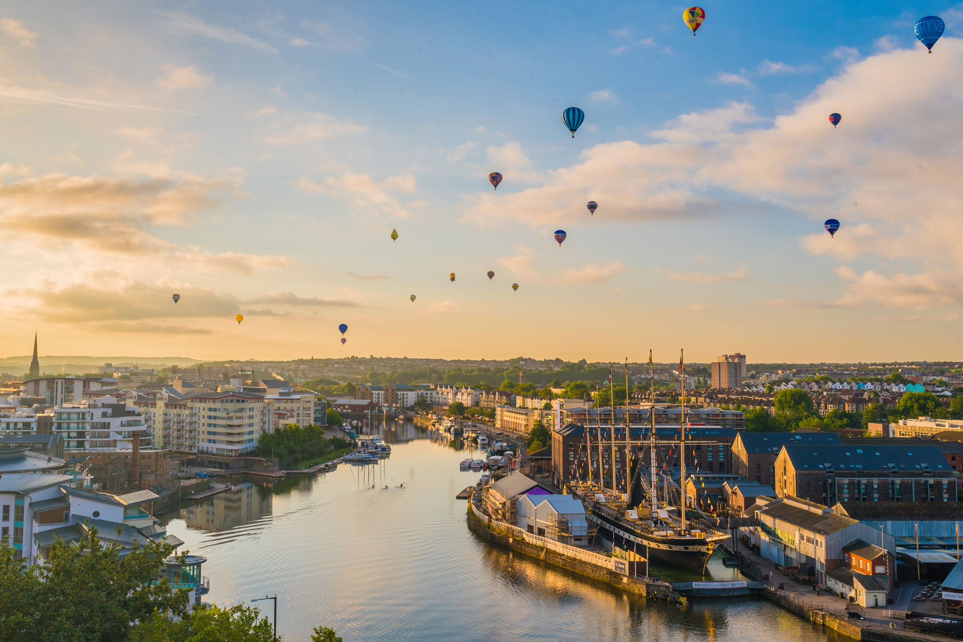 Hot air balloon festival in Bristol