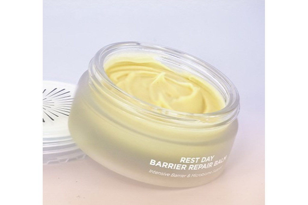 Clear tub of skin cream